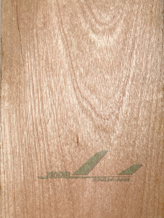 Fornir brzoza 1,5mm x 140mm x 2100mm 18 szt.